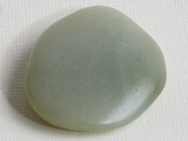 Large flat celadon colored pebble – (9167)